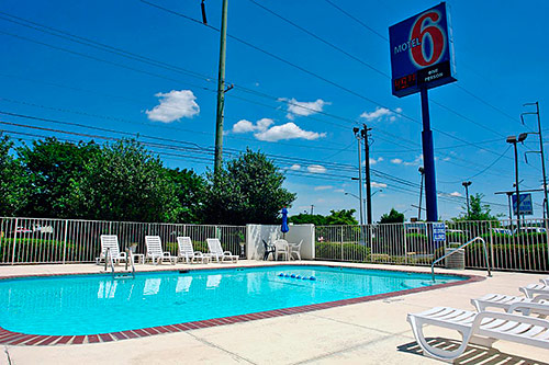 Motel 6 Columbus